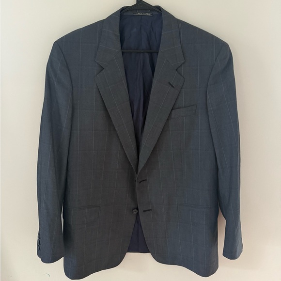 Corneliani Suit Jacket 42R excellent condition 100% Wool Men’s Navy Striped